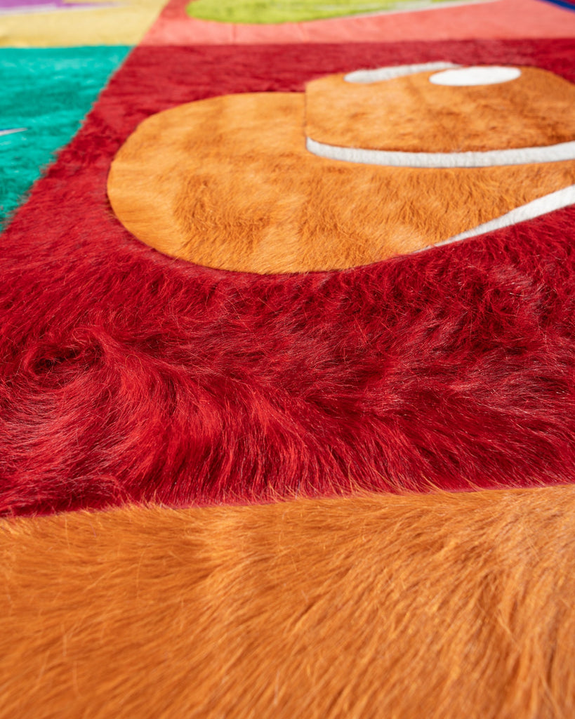 Troubadour / Hide Rug / 18054