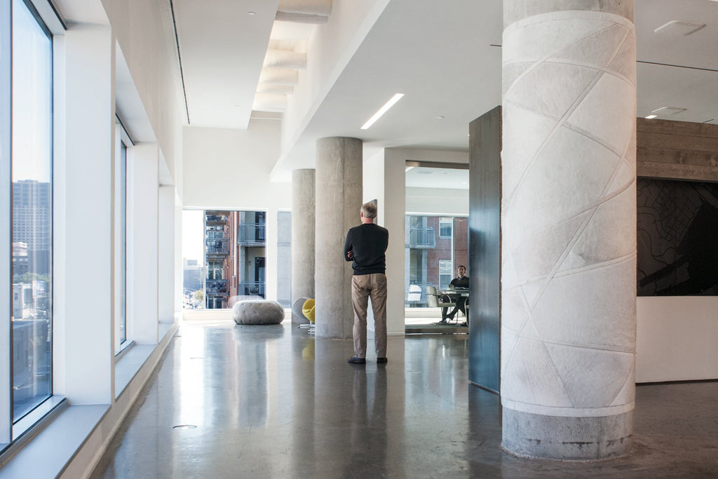 Gensler / Silhouette / Lobby