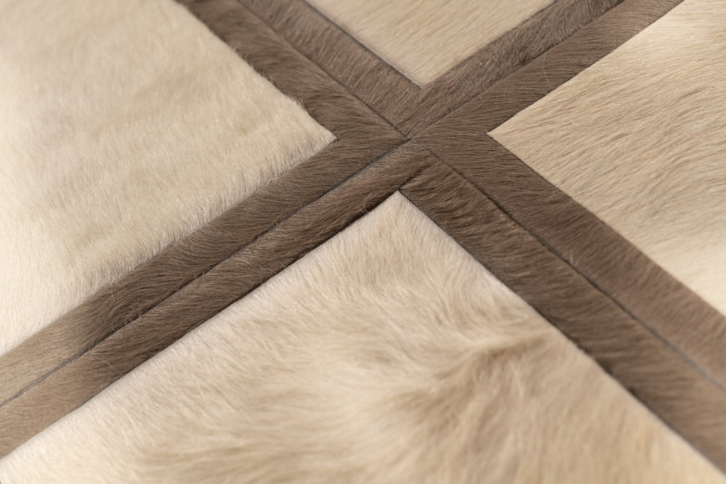 Promenade / Hide Rug / 13017