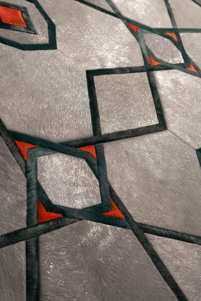 Guinevere / Hide Rug / 12737