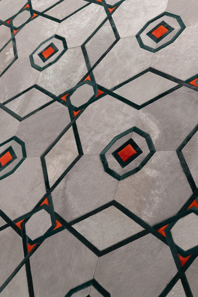 Guinevere / Hide Rug / 12737