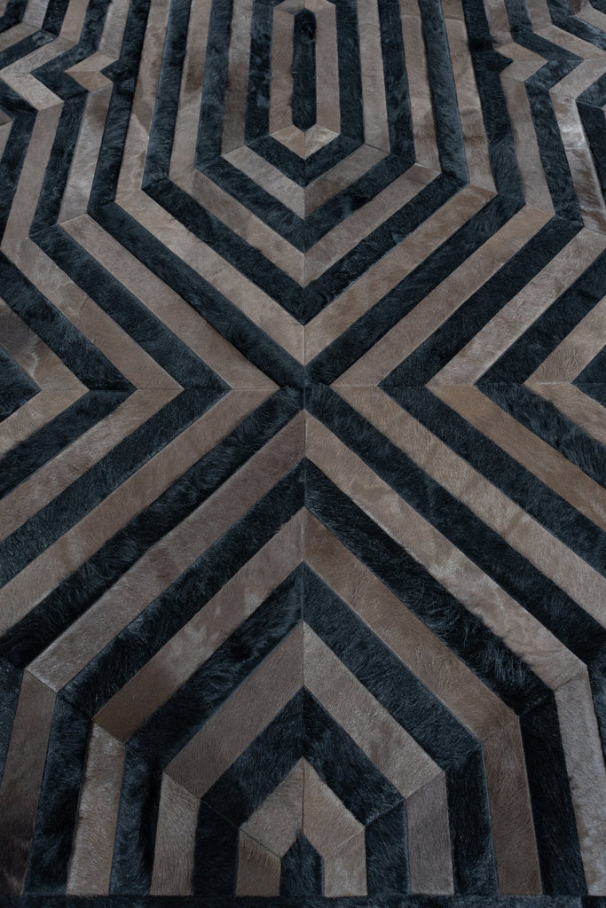 Ricochet / Hide Rug / 12785