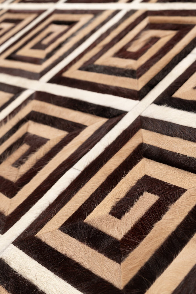Sightline / Hide Rug / 11534