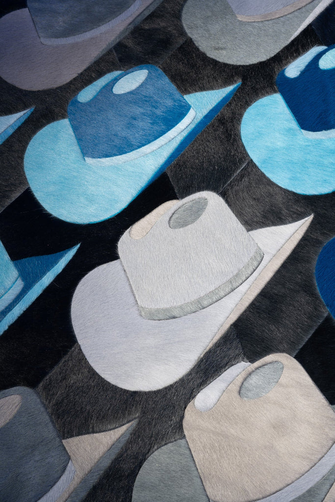 Troubadour / Hide Rug / 10341