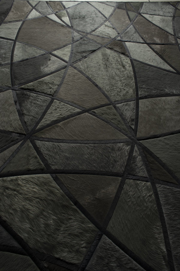 Silhouette / Hide Rug / 13856