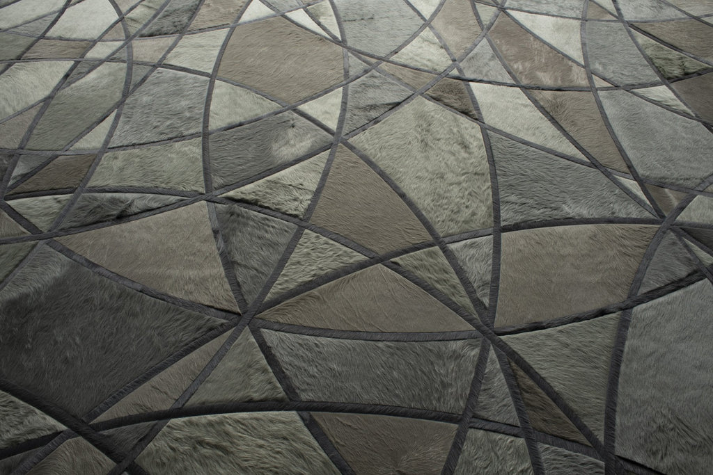 Silhouette / Hide Rug / 13856