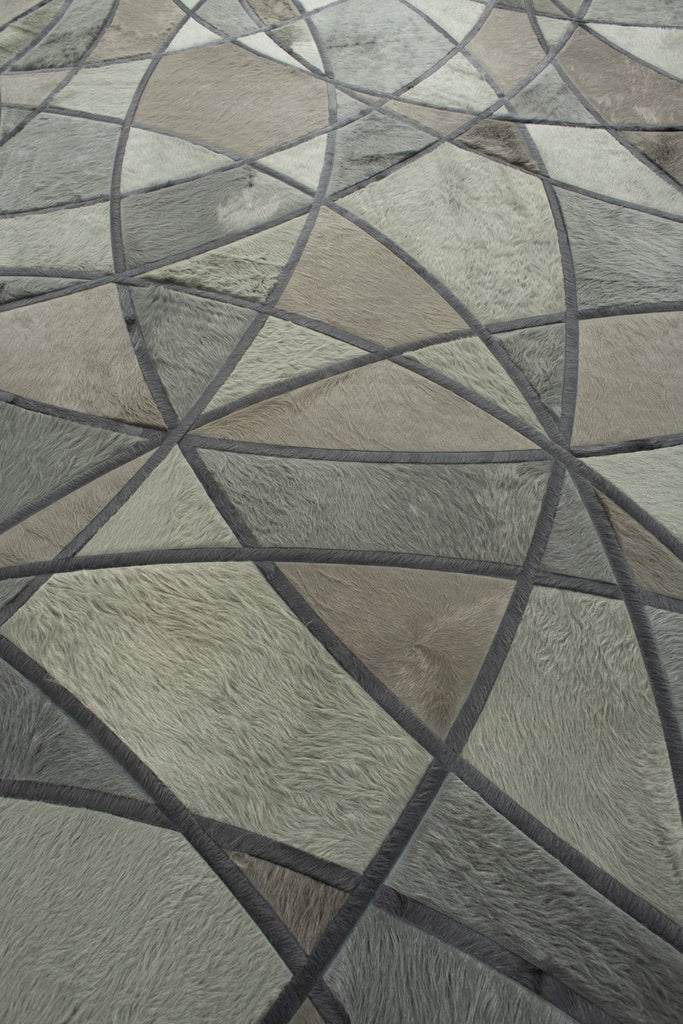Silhouette / Hide Rug / 13856