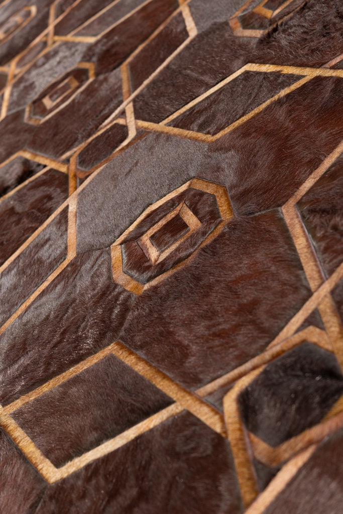 Guinevere / Hide Rug / 11915