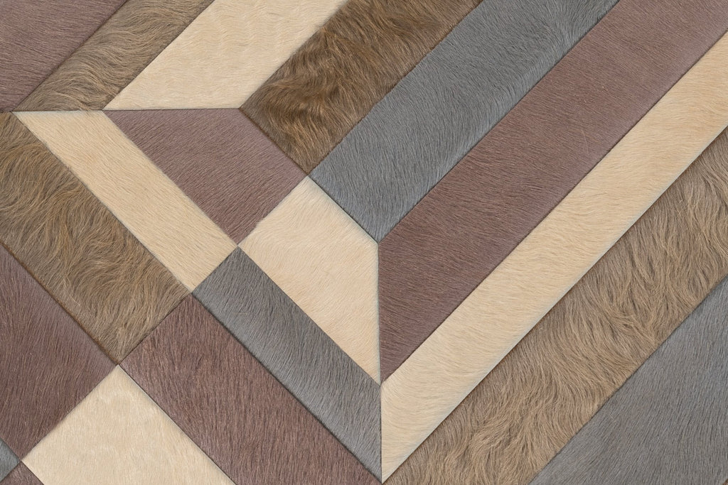 Faceta / Hide Rug / 11898