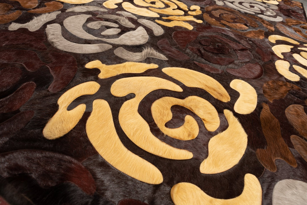 Procession / Hide Rug / 12055