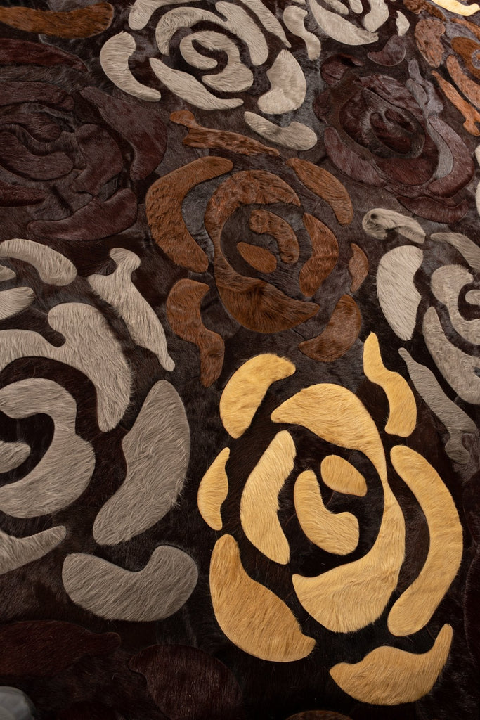Procession / Hide Rug / 12055