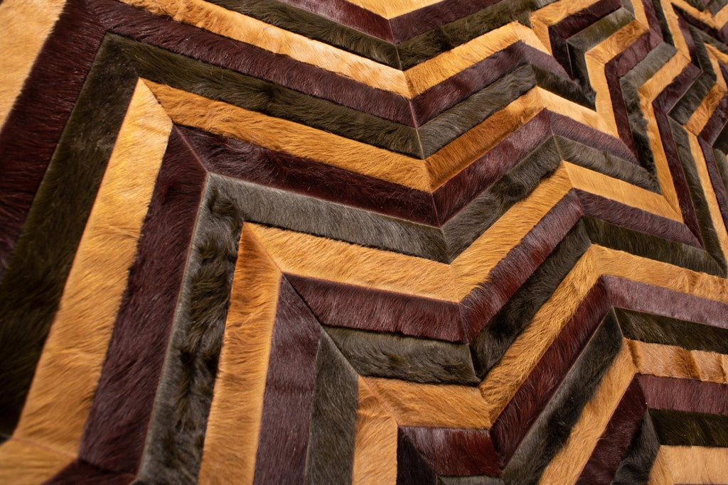 Ricochet / Hide Rug / 11368