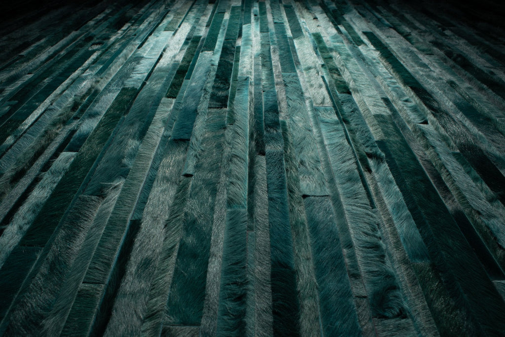 Jet Stream / Hide Rug / 11191