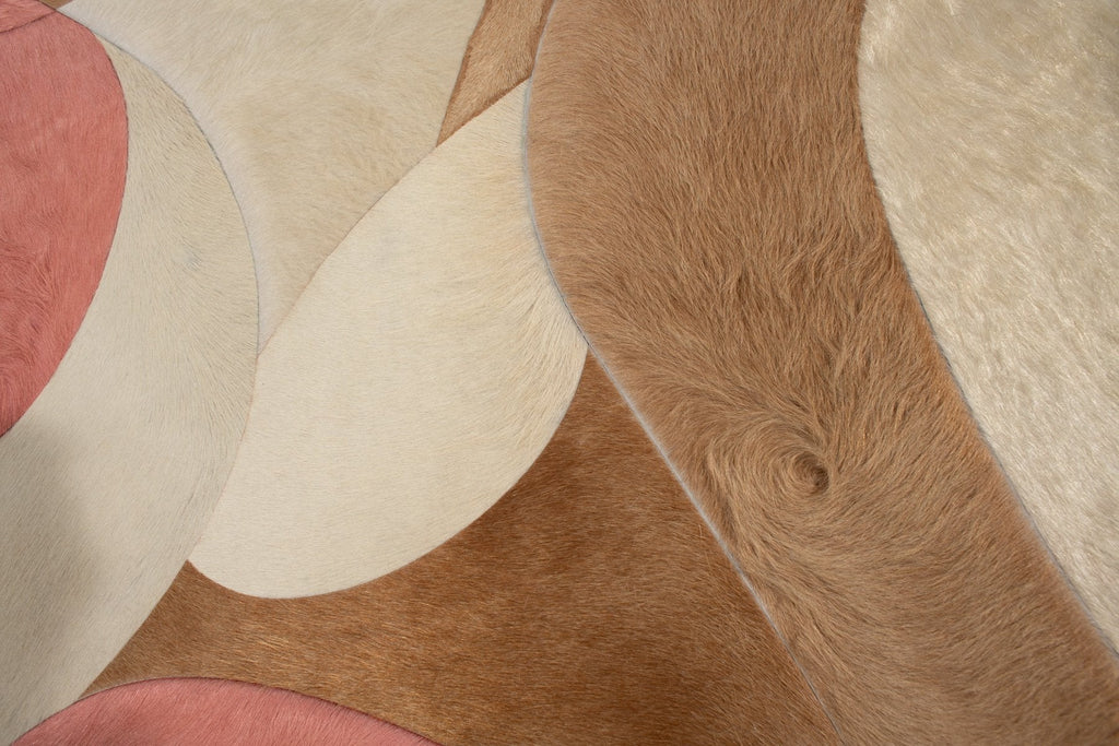 Lucid / Hide Rug / 7640