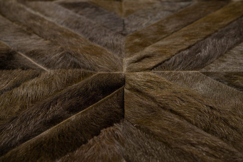 Bittersweet / Hide Rug / 11132