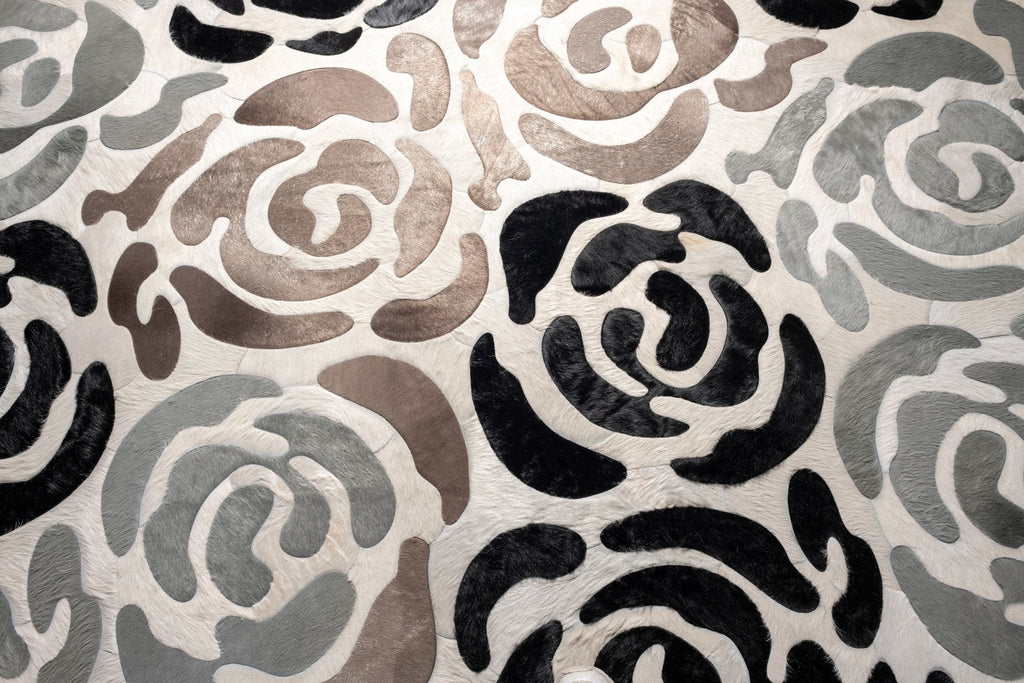 Procession / Hide Rug / 14753