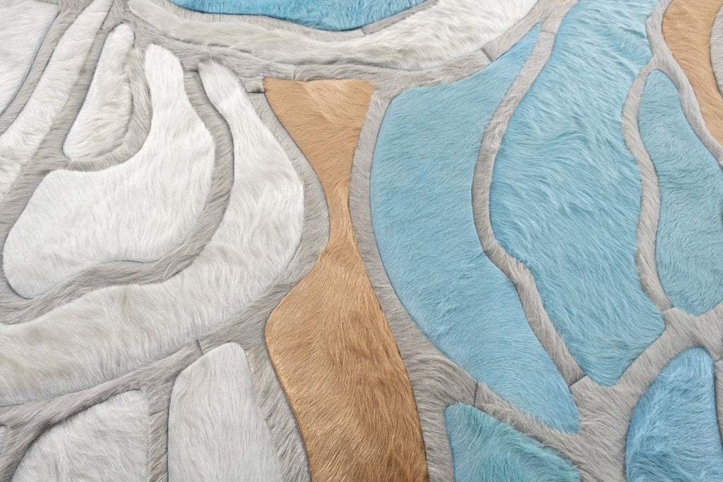Bloom / Hide Rug / 15947