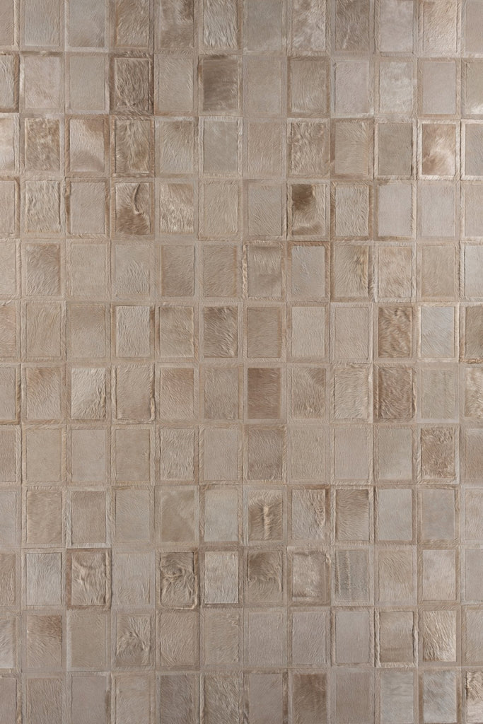 Promenade / Hide Rug / 15574