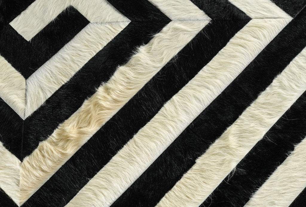Sightline / Hide Rug / 13690
