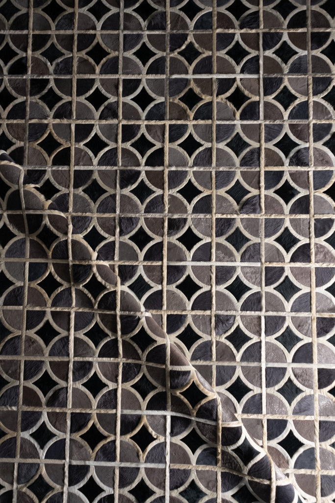 Rewind / Hide Rug / 13485