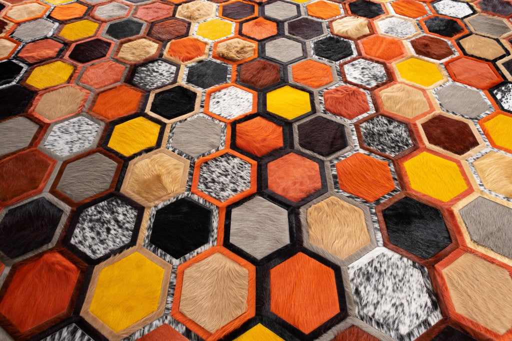 Moonglow / Hide Rug / 13697