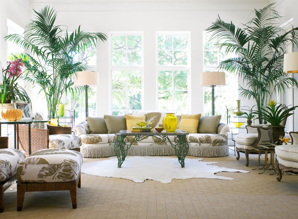 Jan Showers / Cream Hide / Living Room