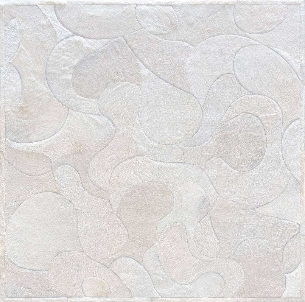 Lucid / Hide Rug / 14772