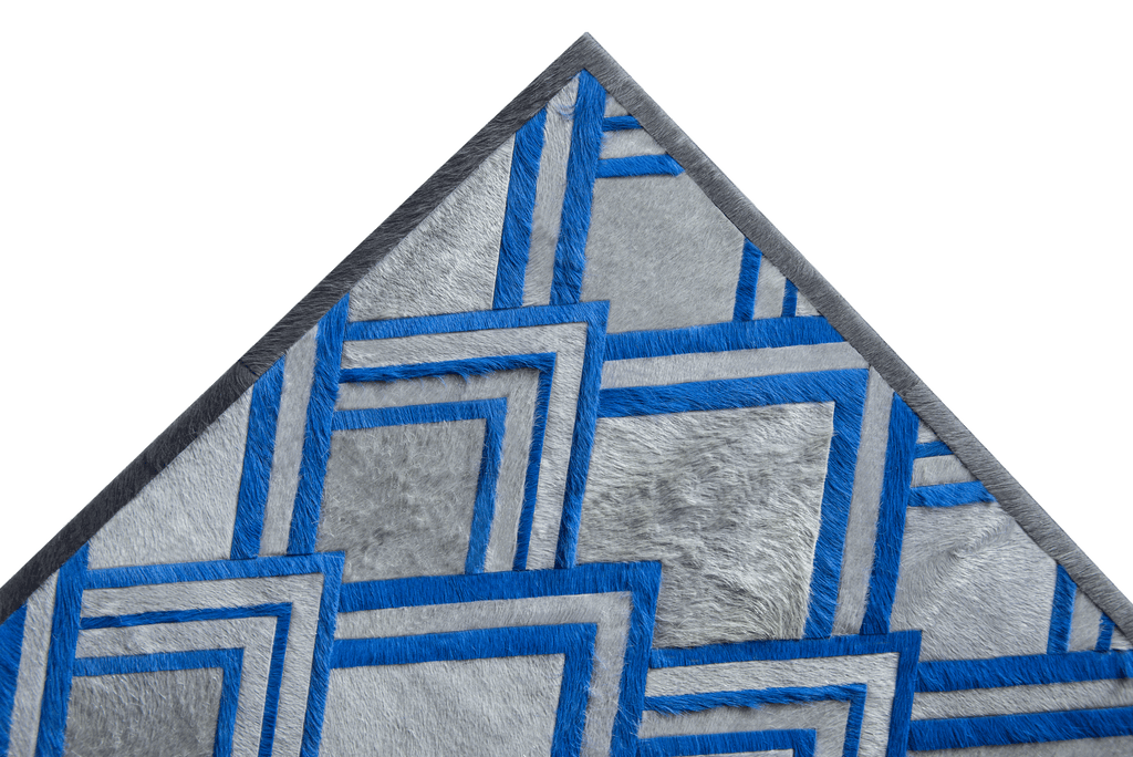 Caravan / Hide Rug / 01902