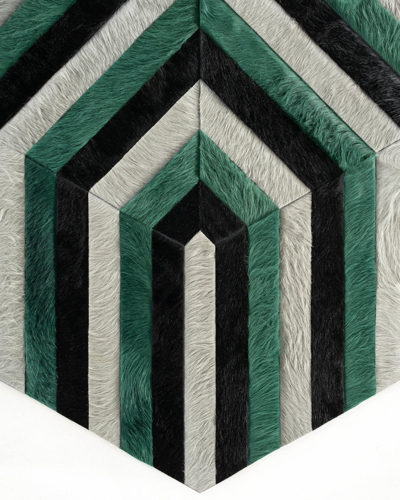 Ricochet / Hide Rug / 19595
