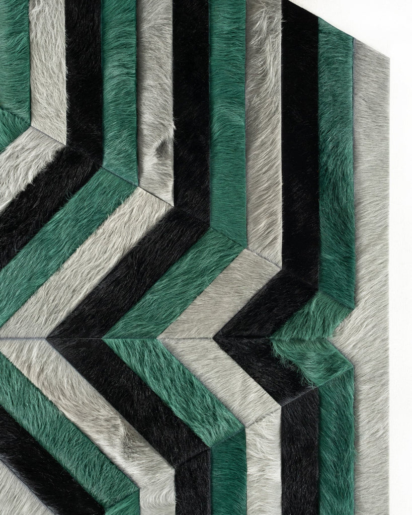 Ricochet / Hide Rug / 19595