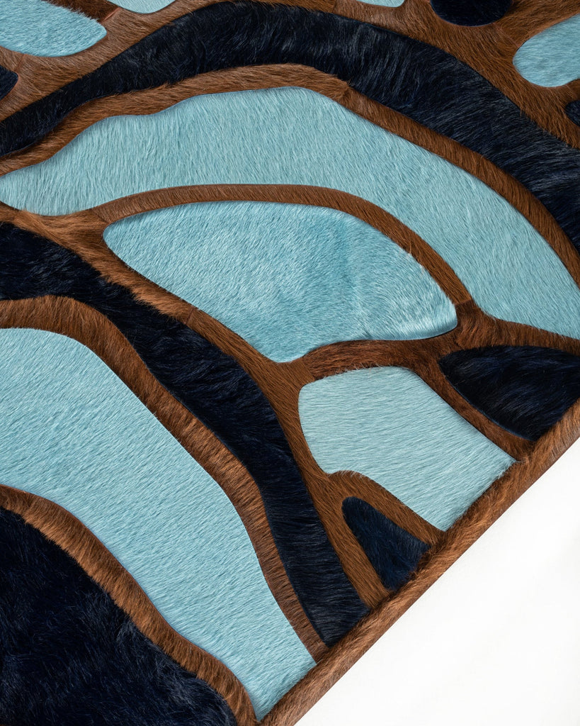 Bloom / Hide Rug / 21169