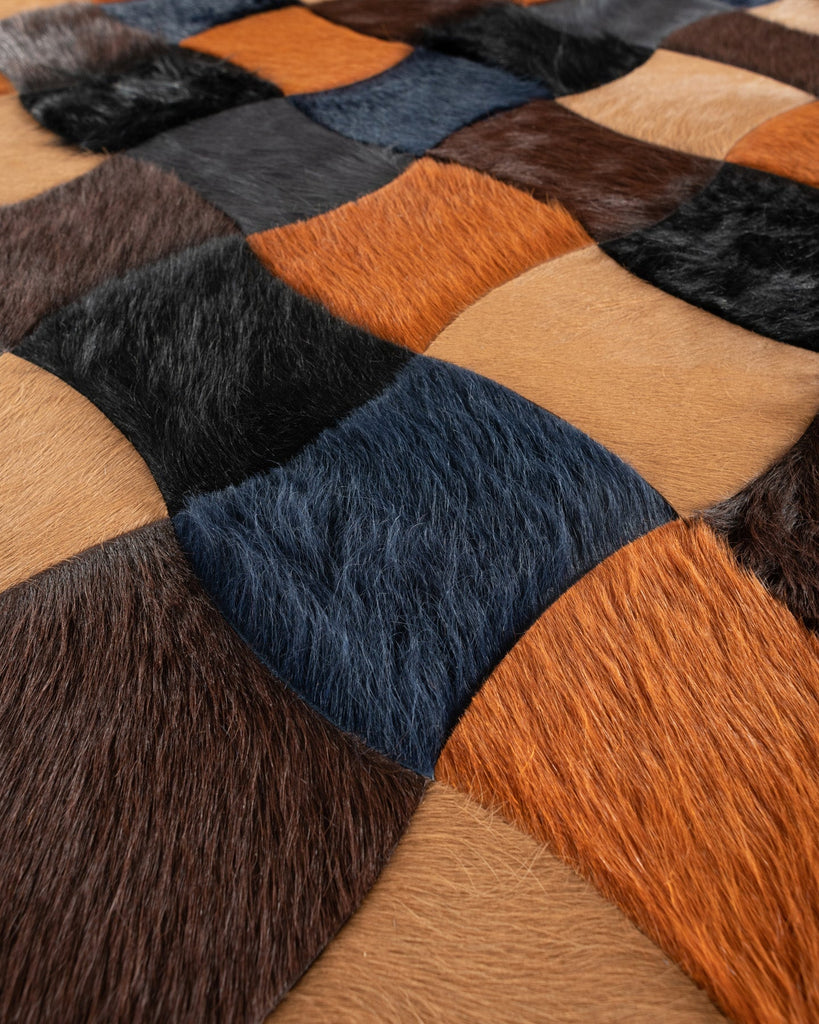 Mot / Hide Rug / 21156