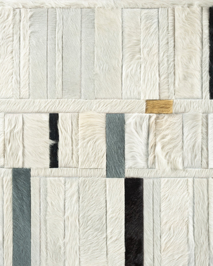 Four Seasons / Hide Rug / 20530