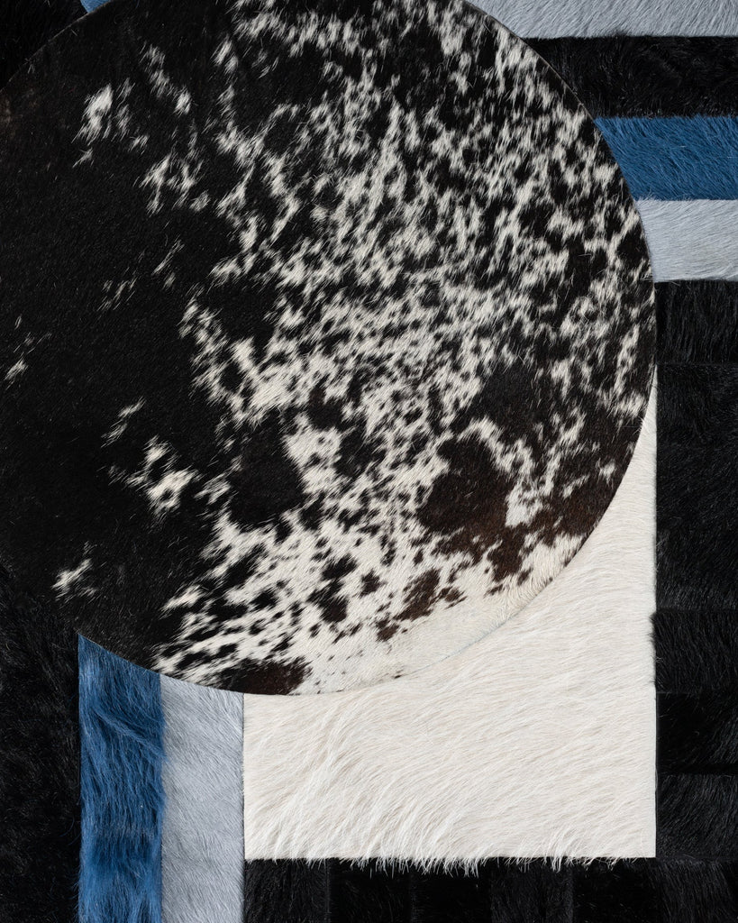 Atlas / Hide Rug / 19250