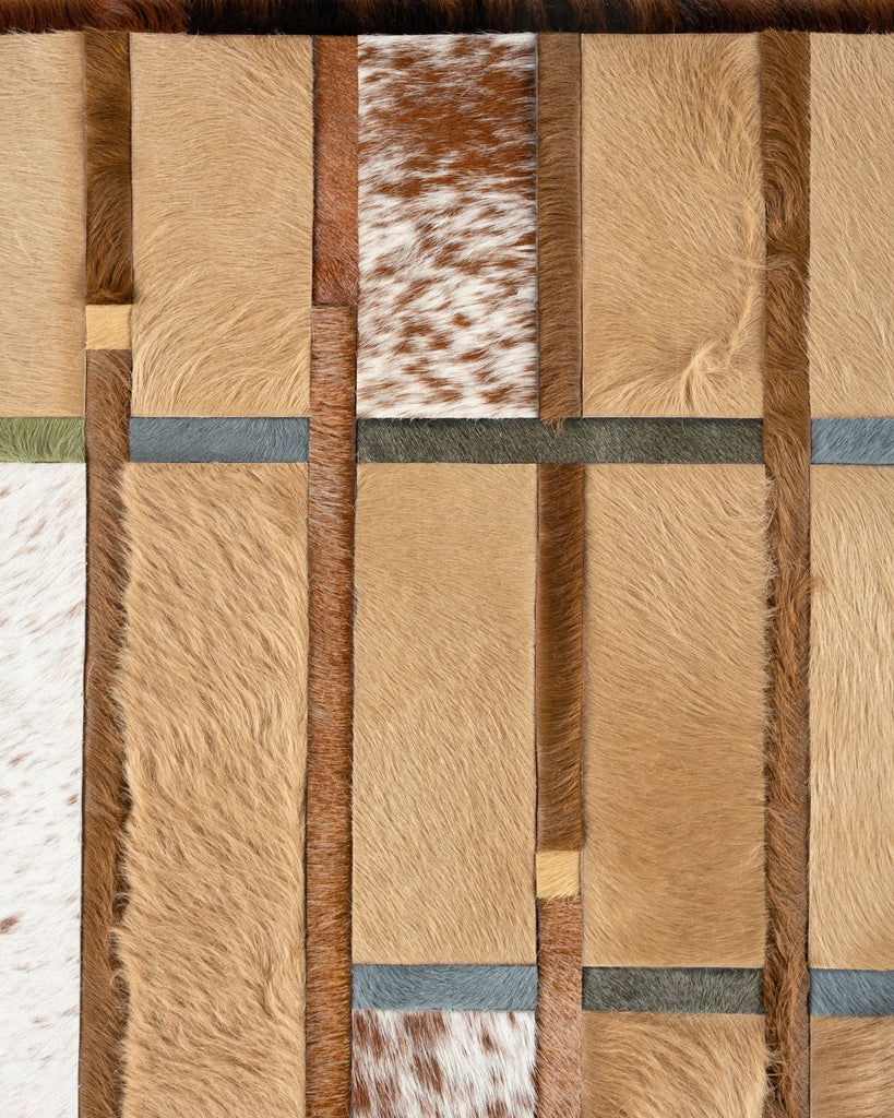 Beltway / Hide Rug / 18602