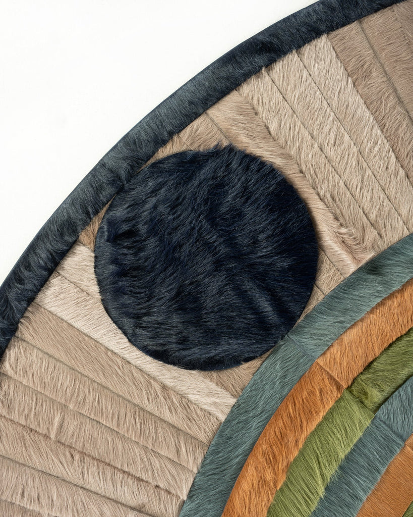 Atlas / Hide Rug / 22653