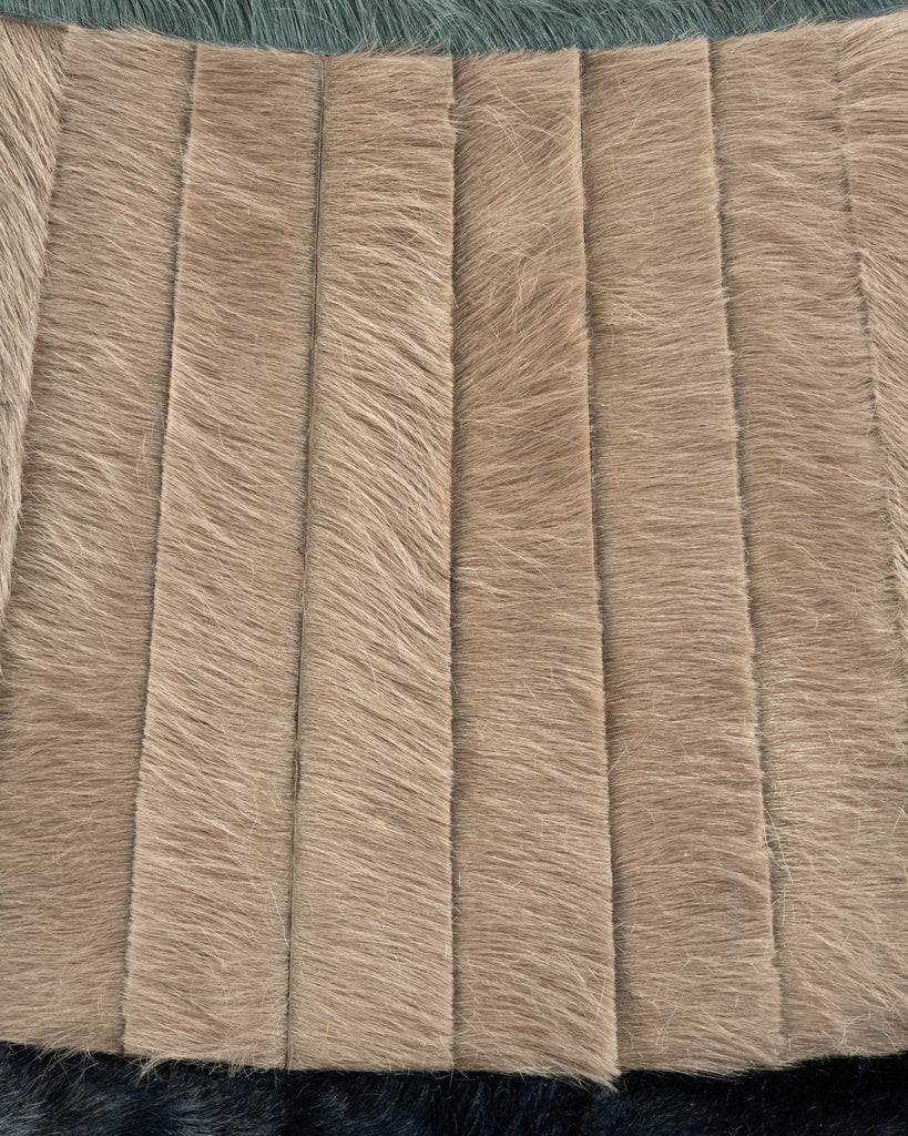 Atlas / Hide Rug / 22653
