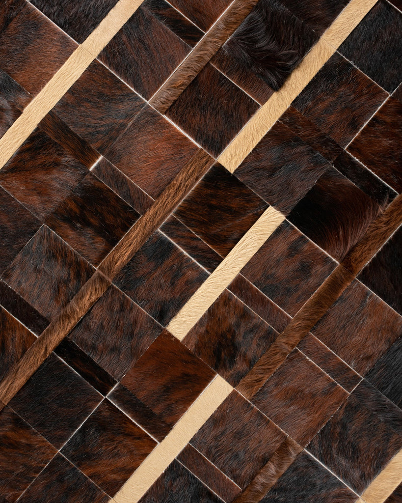 Crossfire / Hide Rug / 18638