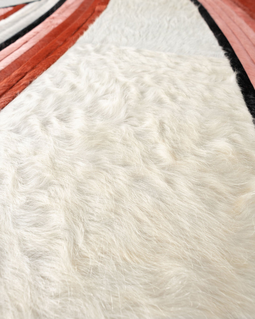 Swell / Hide Rug / 19370