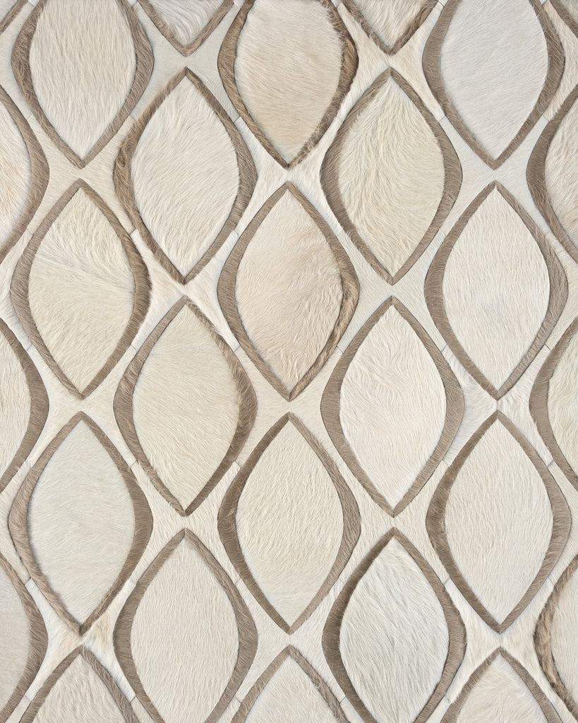 Flaunt / Hide Rug / 18029