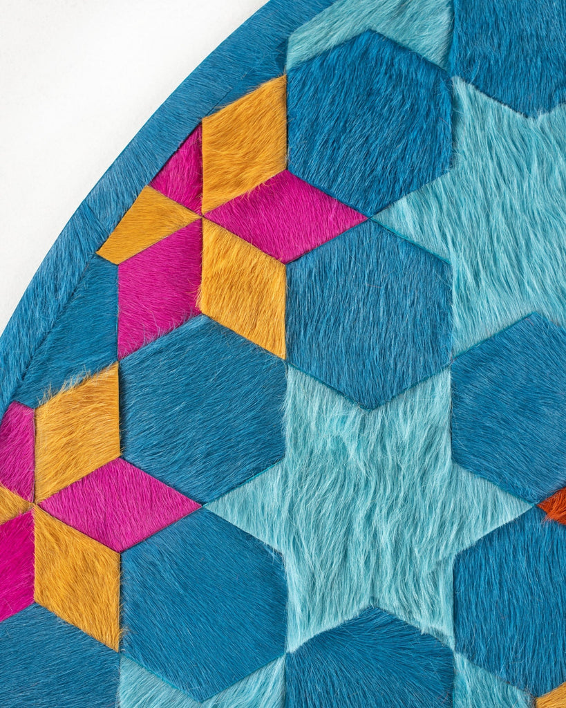 Carousel / Hide Rug / 21457