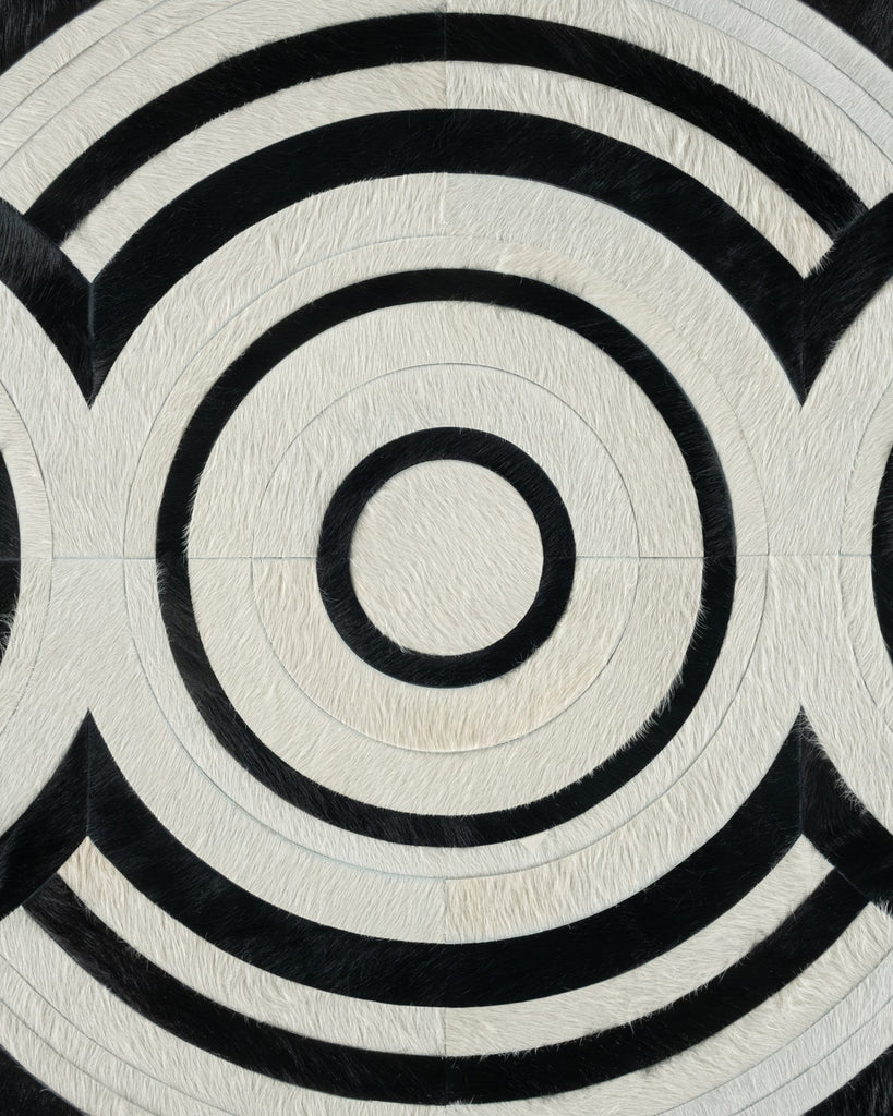 Spotlight / Hide Rug / 20748