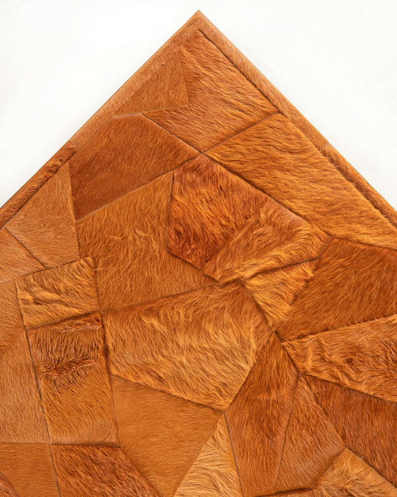 Broken / Hide Rug / 21183