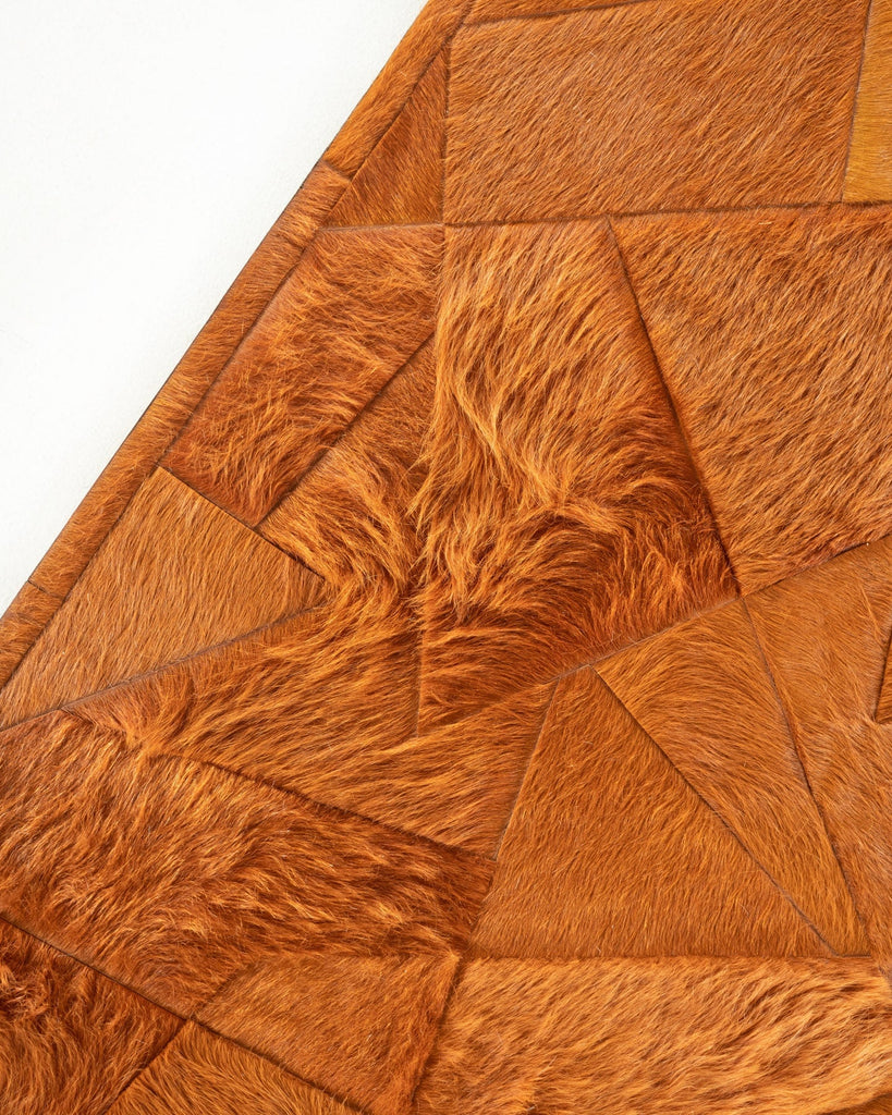 Broken / Hide Rug / 21183