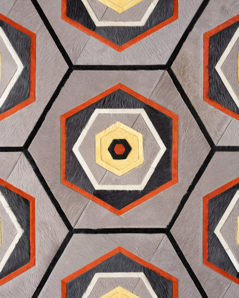 Cecelia / Hide Rug / 19506
