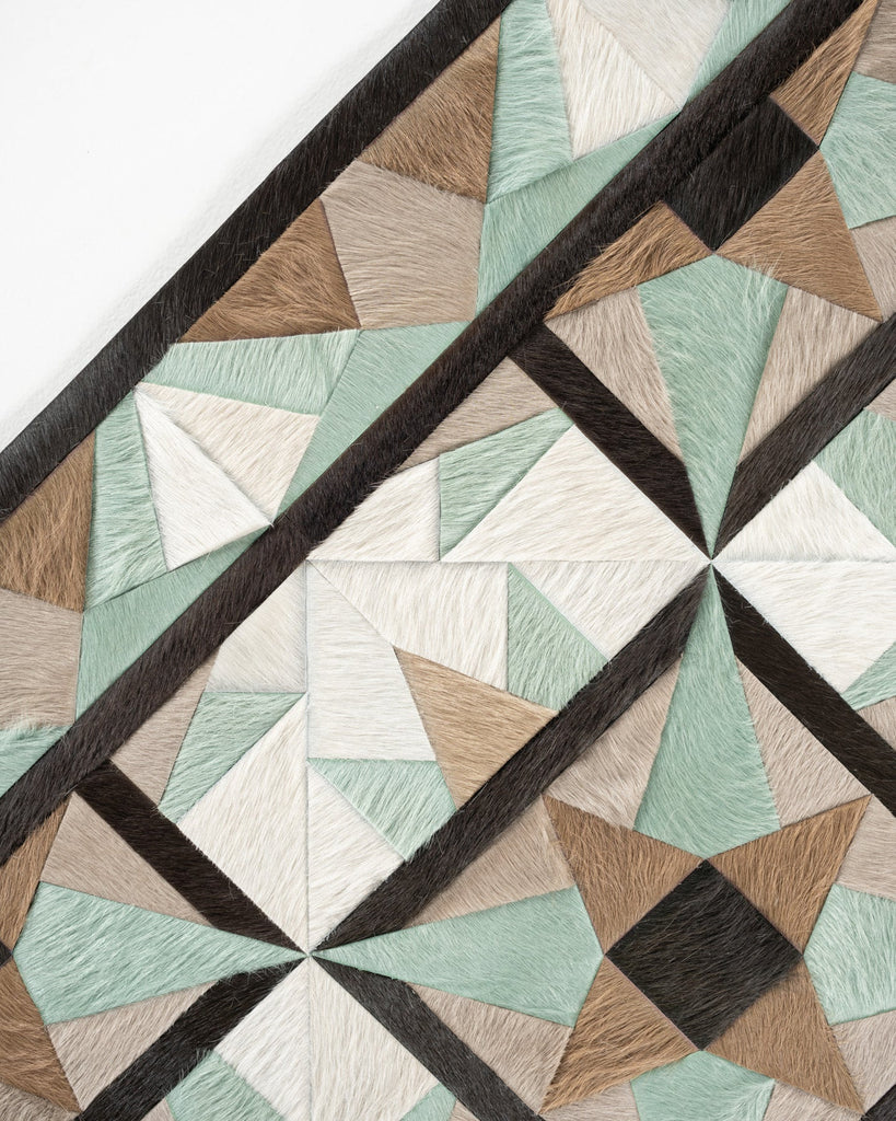 Fancy / Hide Rug / 19198
