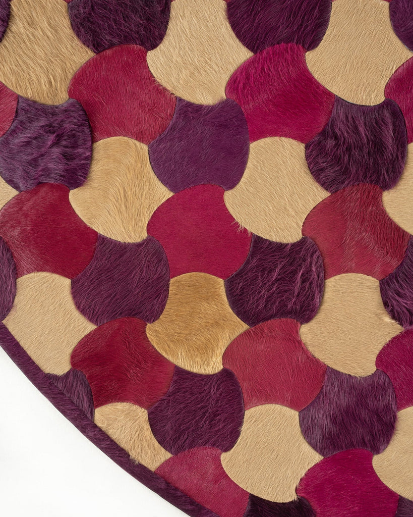 Leigh / Hide Rug / 20775