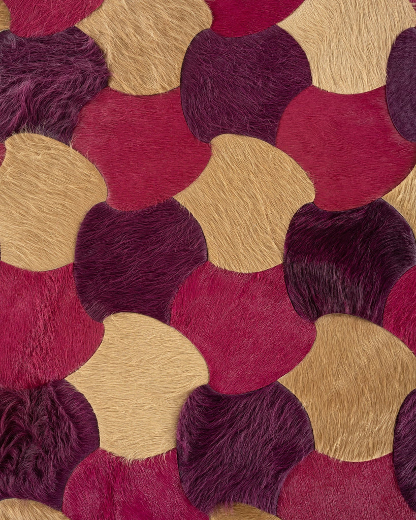 Leigh / Hide Rug / 20775