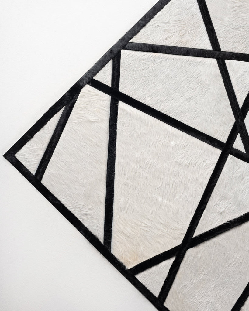 Runway / Hide Rug / 19377