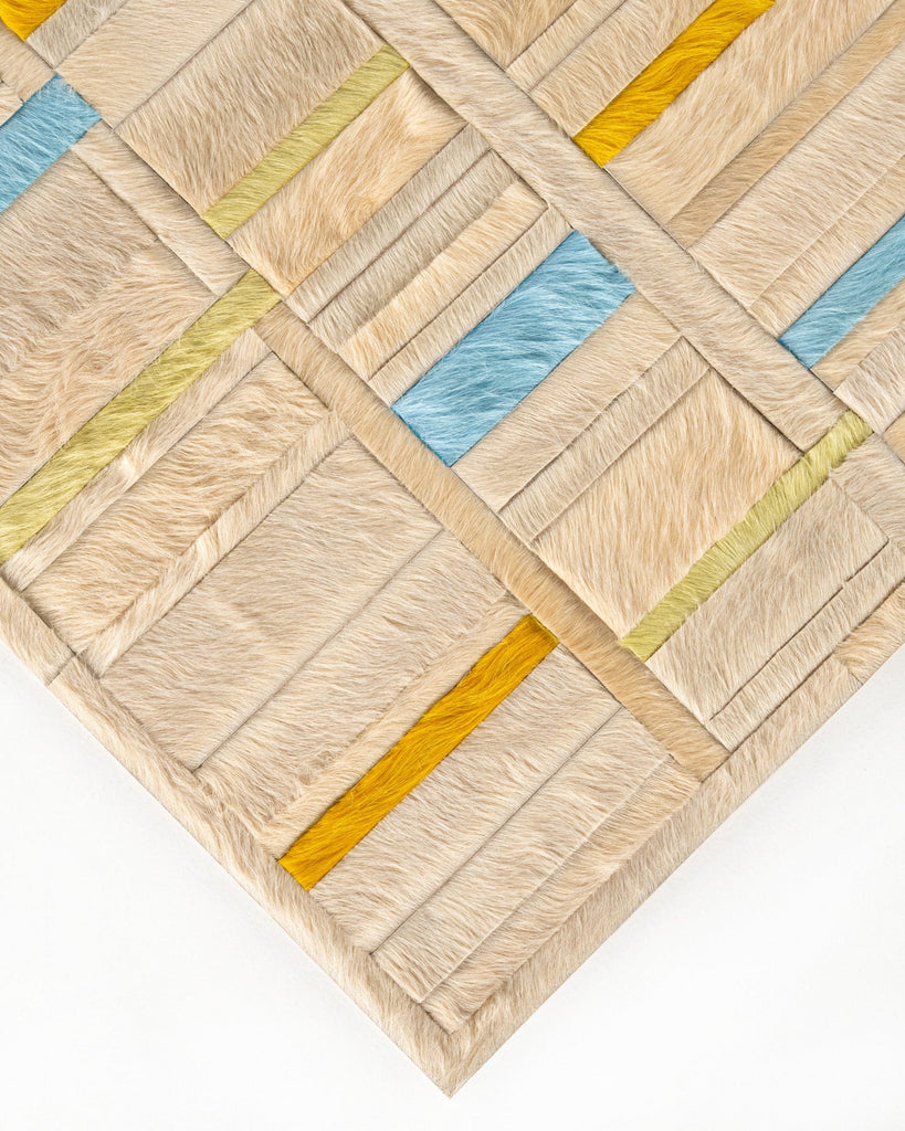 Four Seasons / Hide Rug / 18425